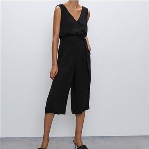 Babaton / Aritzia Jumper